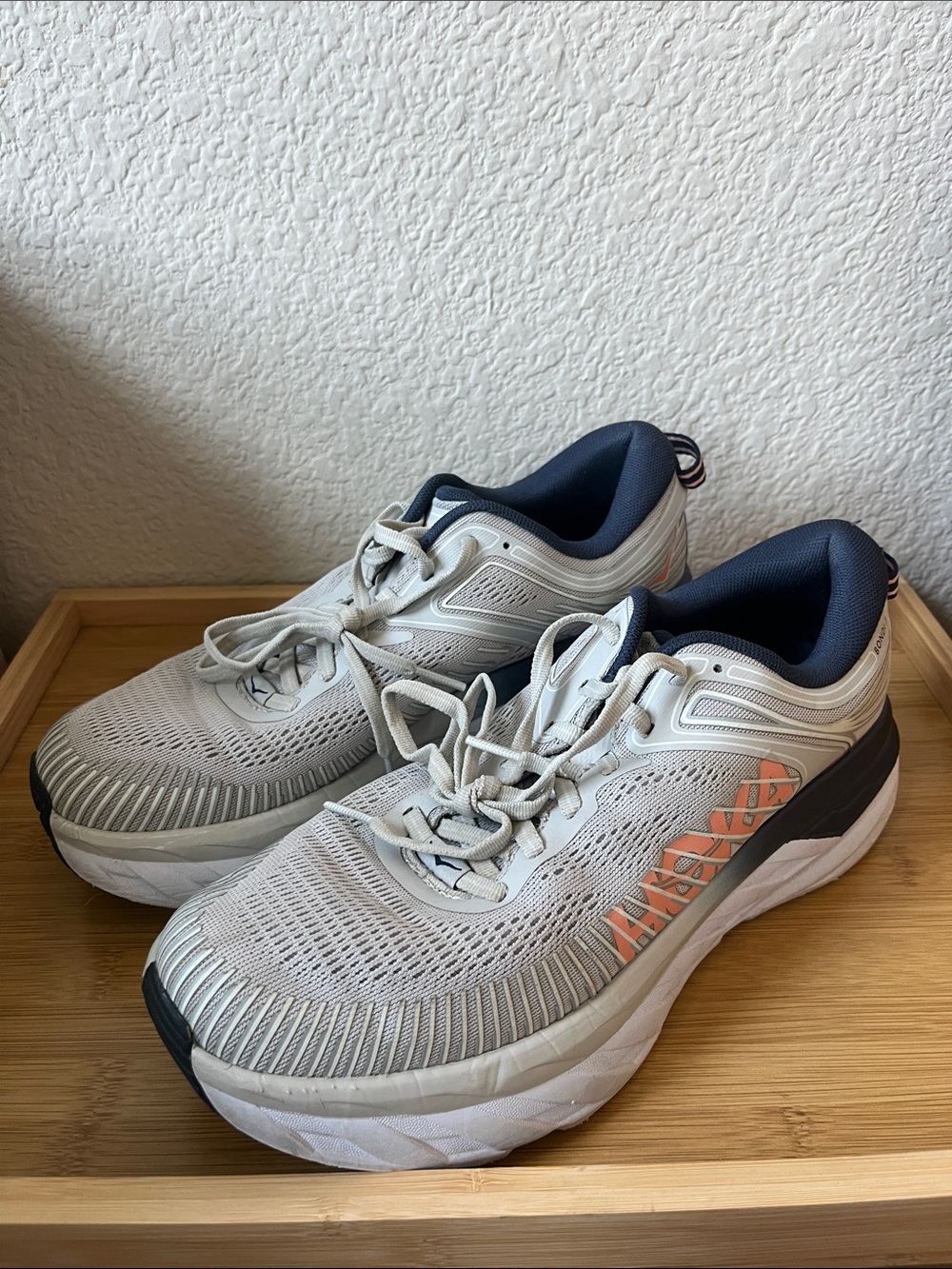 Hoka One One Women's 9.5 Wide Athletic Shoes in Light Gray with Navy and Coral